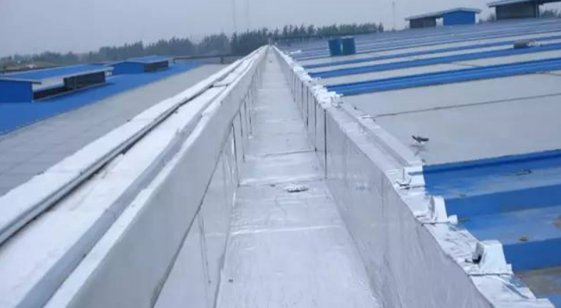 来凤办公楼屋面防水案例