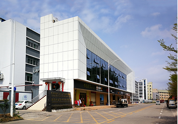 来凤住宅公寓幕墙修缮